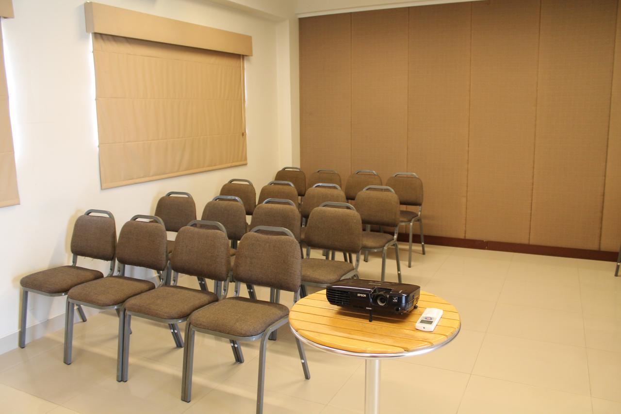 Intiotel Piura Buitenkant foto